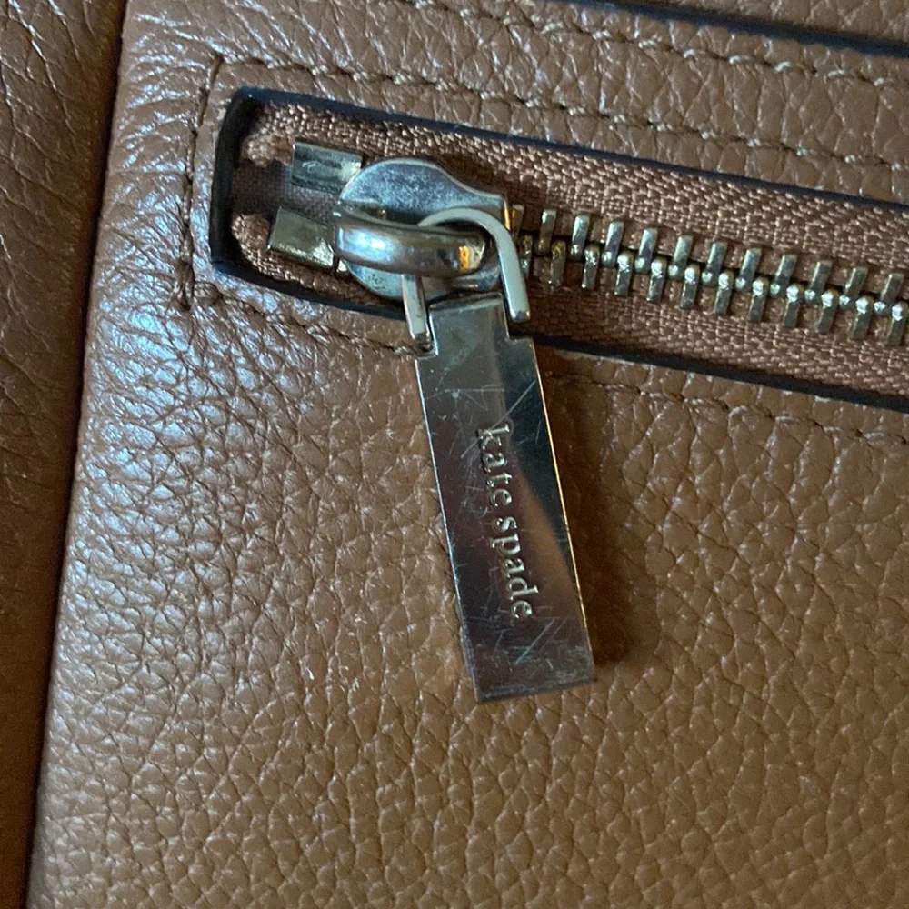 Kate Spade Tan Crossbody Bag with Front Zip - Picture 7 of 7